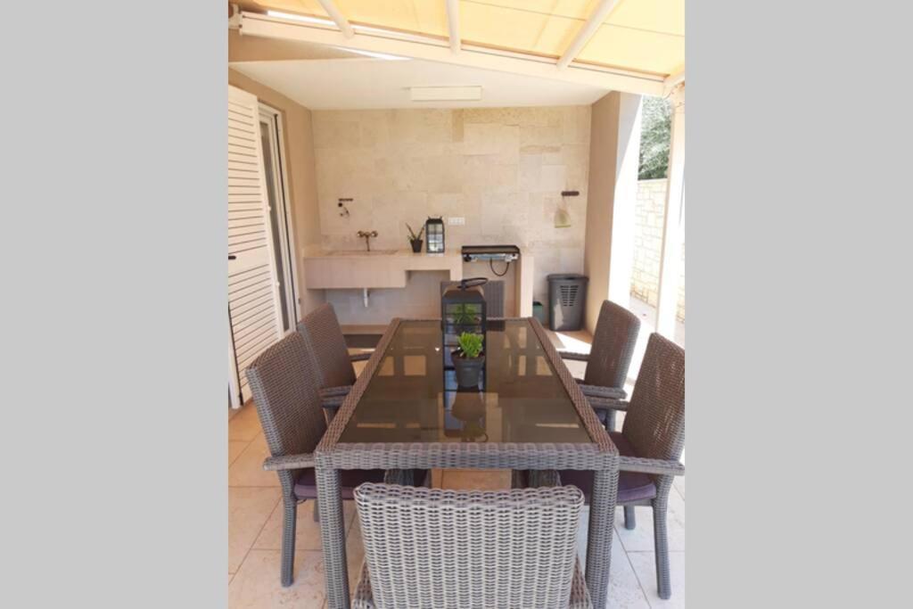 فيلا For Families Only - Casa Nora Novigrad Novigrad Istria المظهر الخارجي الصورة